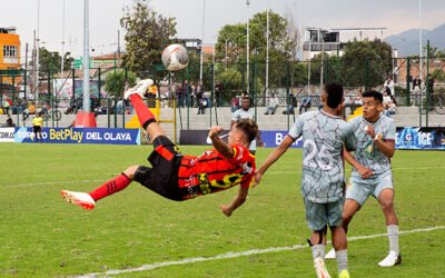 Nacional de Eléctricos brilla en la sexta fecha del Torneo del Olaya 2025